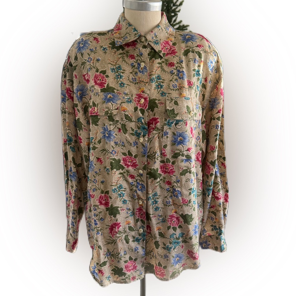 Vintage Liz Wear Long Sleeve Floral Blouse. Size Medium